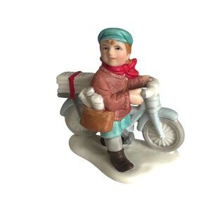 Lefton Collectible Newspaper Boy‎ on Bicycle Christmas Colonial Village 01337